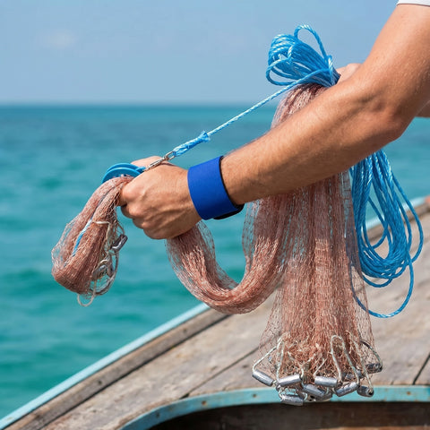 Goture 1pc Cast Net, Round Hand Throw Fishing Net, Professional Monofilament Throw Net with Heavy-Duty Sinkers, Easy-Cast Spin Net, Heavy-Duty Bait Fishing Net, Universal for Freshwater and Saltwater